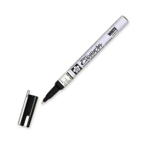 SAKURA Pen-Touch Calligr.Fine White