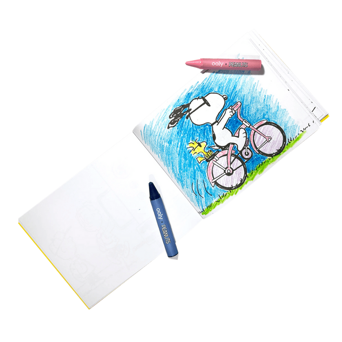 Ooly x Peanuts: Snoopy School Coloring Travel Kit 9 Crayons & 48 Colouring Pages