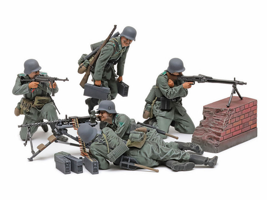 1/35 German Machine Gun Team Mid-WWII
