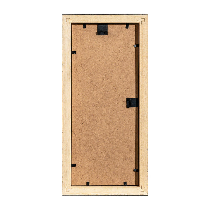 Displaying the back of the photobooth frame