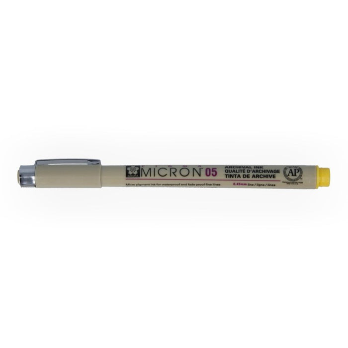 Pigma Micron 05 (0.45mm)