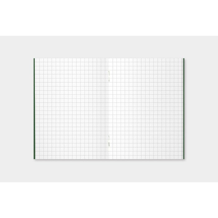 Midori: Traveler's Notebook Refill - 002 Passport Size Grid MD