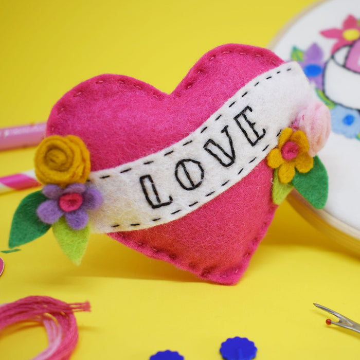 Felt Sewing Kit - LOVE Heart