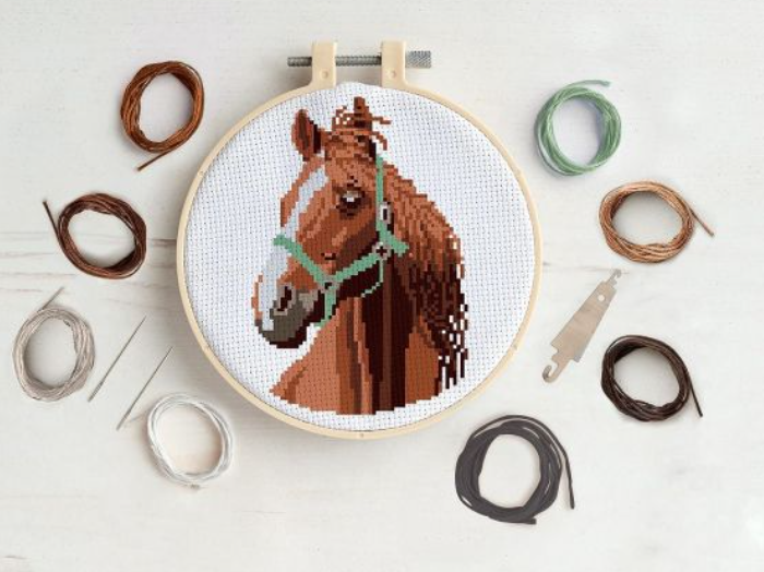 8" Cross Stitch Kit - Horse